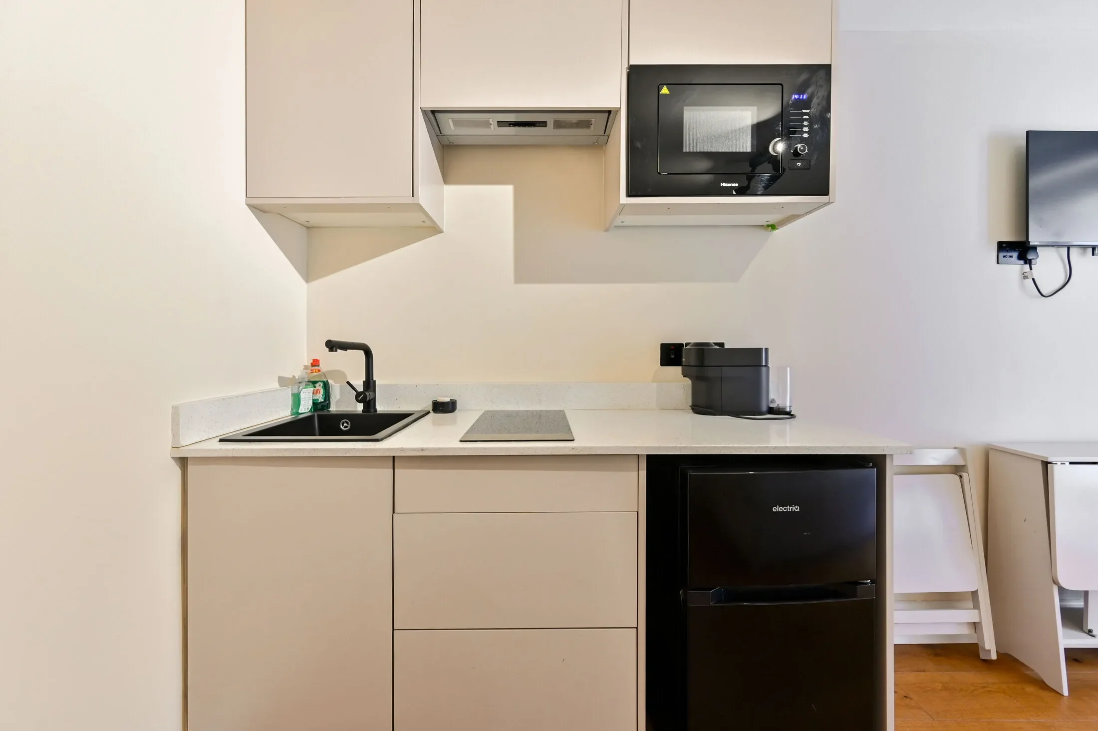 Flat Fairholme Road in Greater London