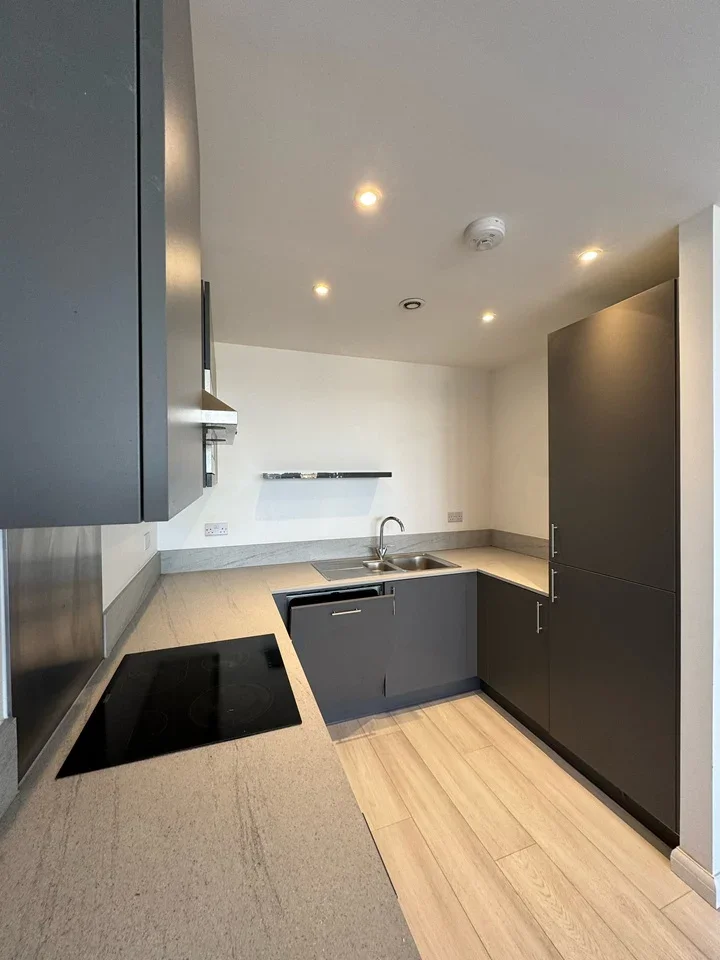 Flat Lowfield Street in Dartford