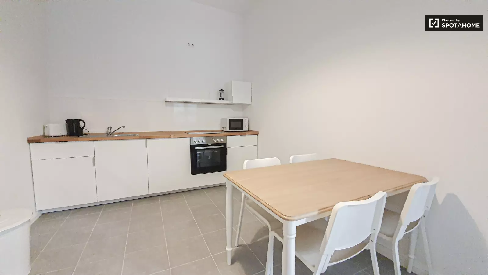 Wohnung Flughafenstraße in Berlin