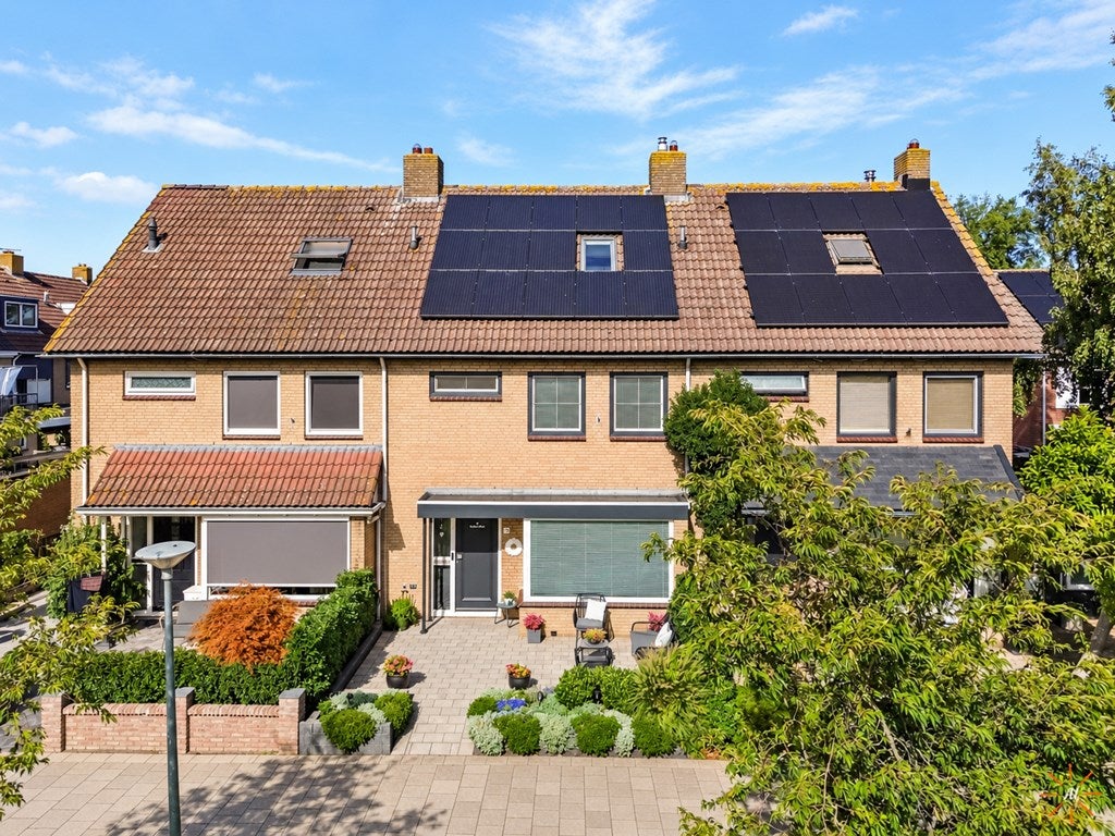 Huis Holkenkamp 14 in Urk