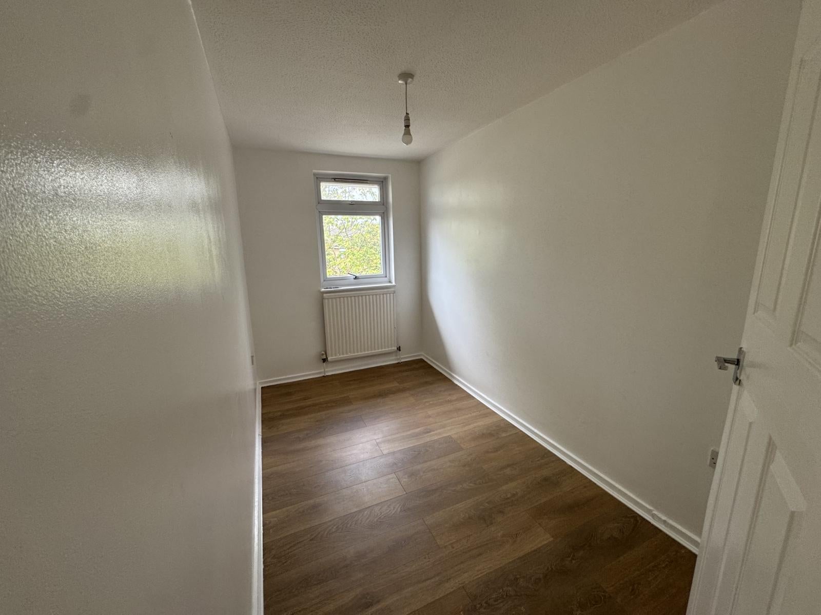 Flat Stable Close in Greater London