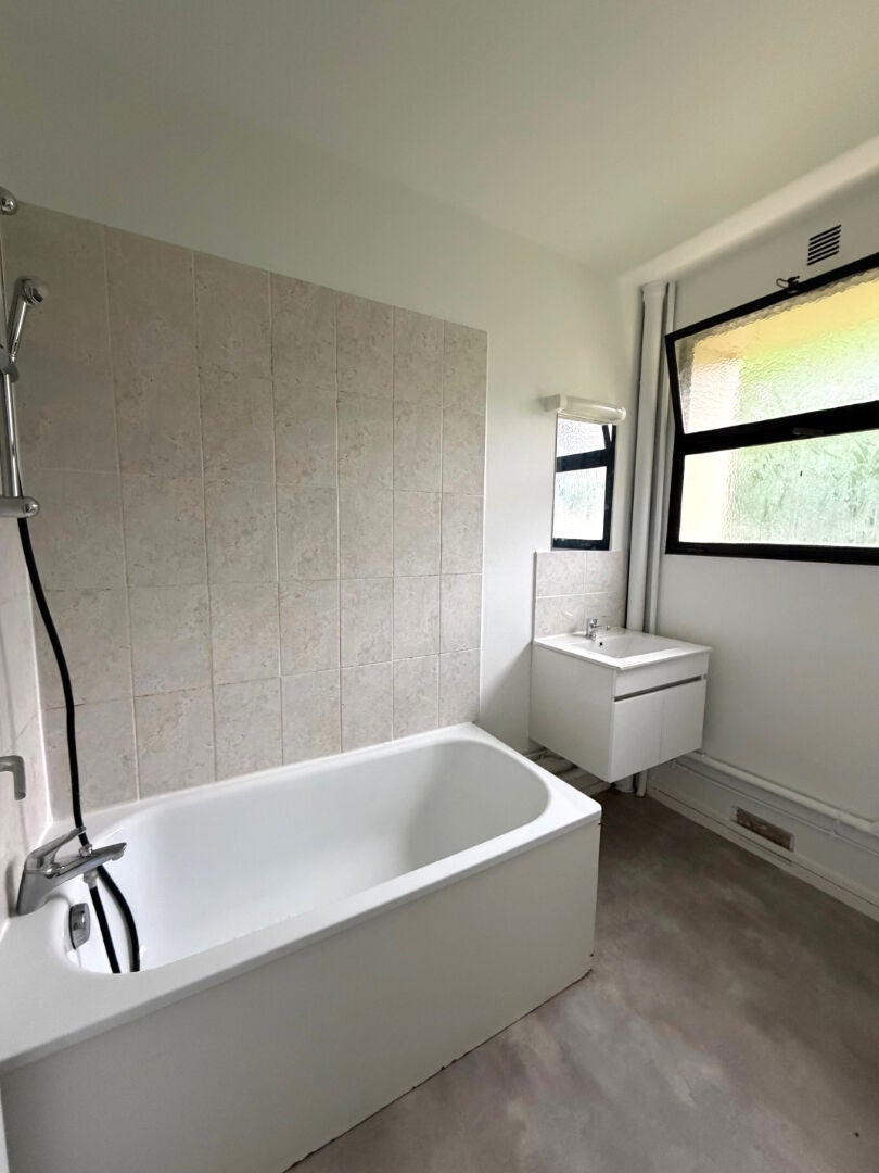 Appartement Rue Isambard à Évreux