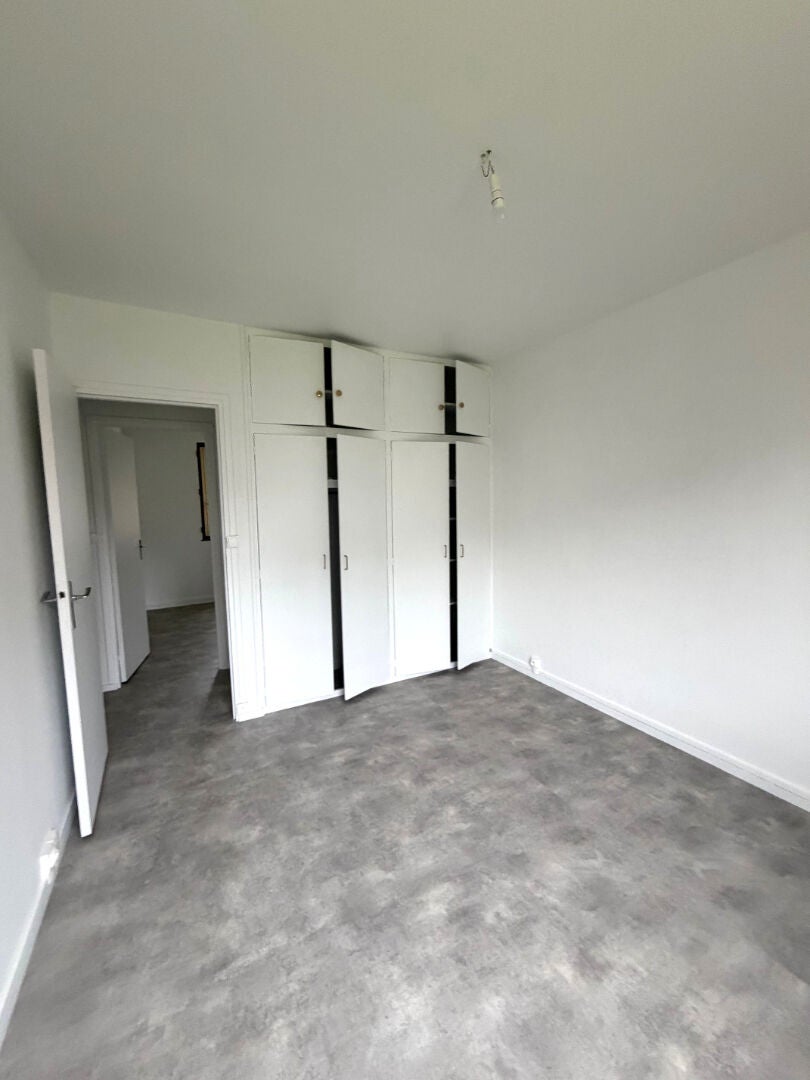 Flat Rue Isambard in Évreux