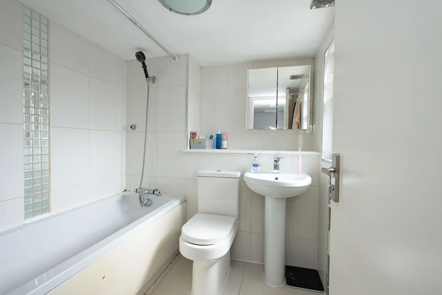 House Revelon Road in Greater London
