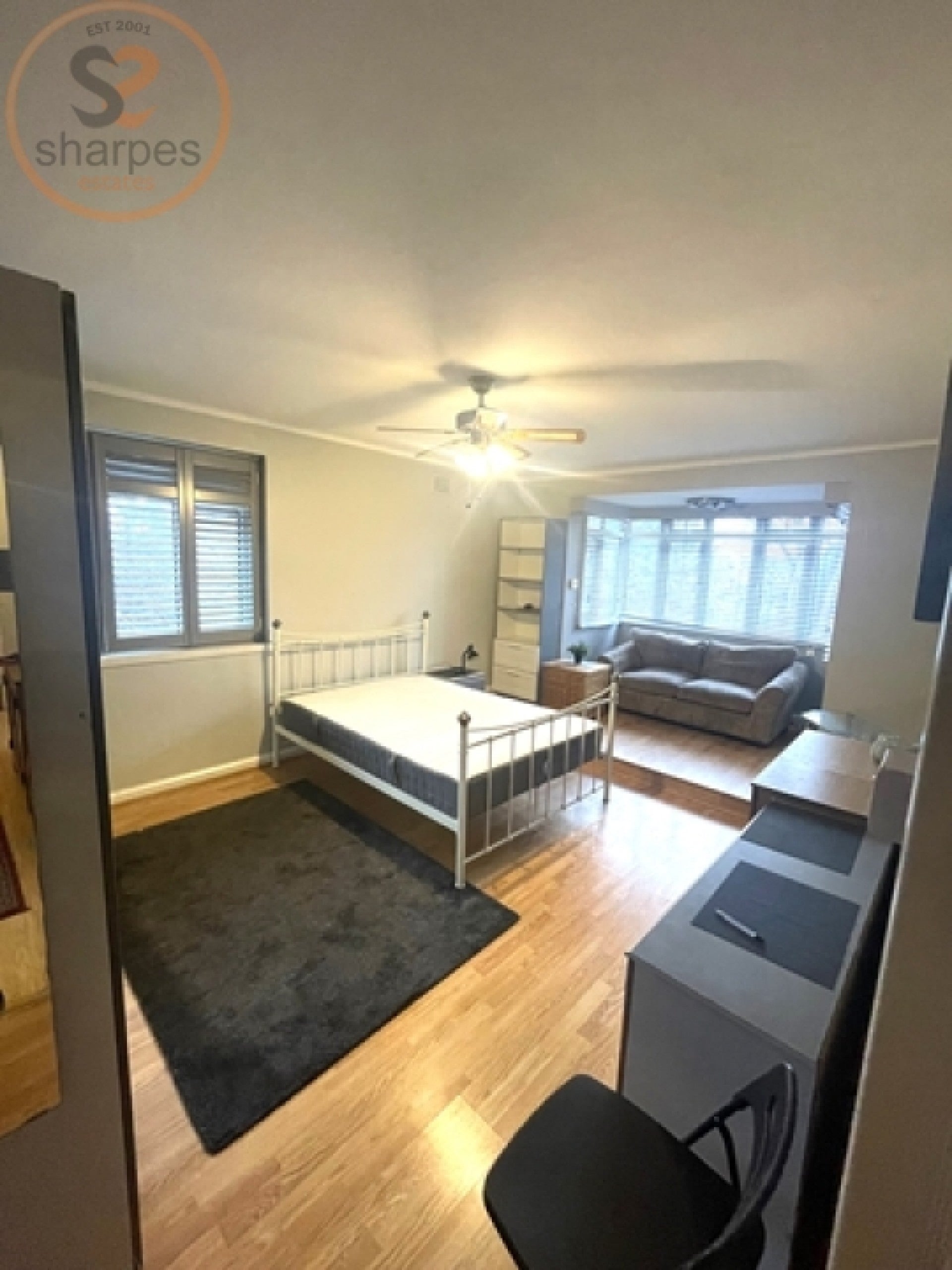 Room Kingston Hill in Greater London