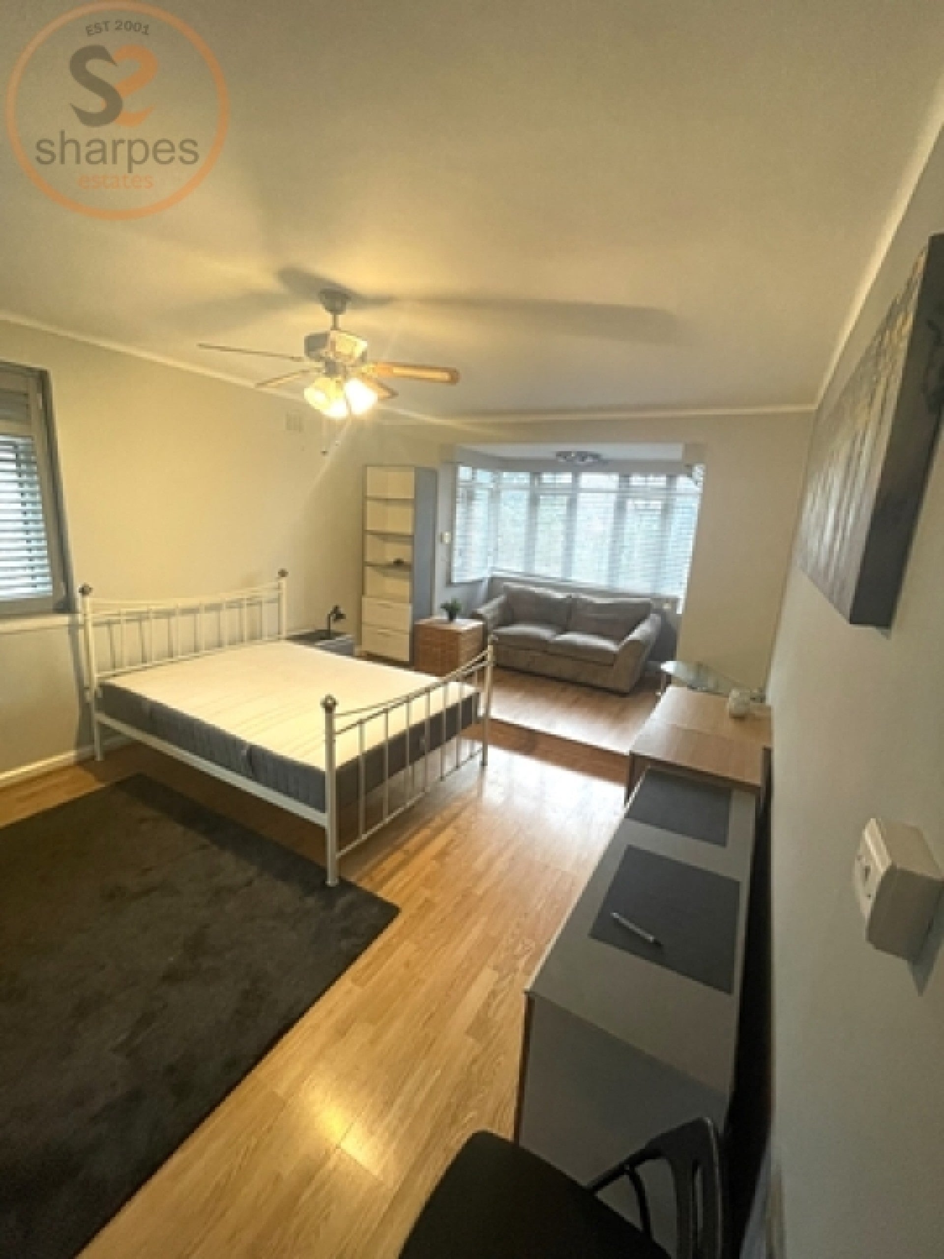 Room Kingston Hill in Greater London