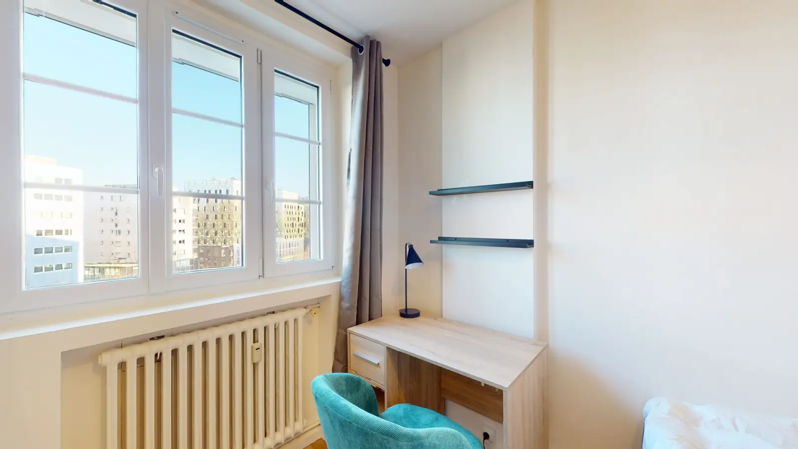 Room Rue Madeleine Reberioux in Lille