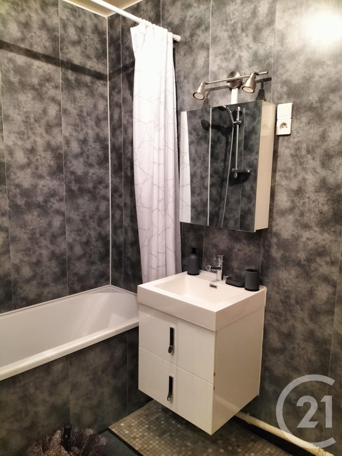 Flat Rue Jacques d'Auxerre in Joigny