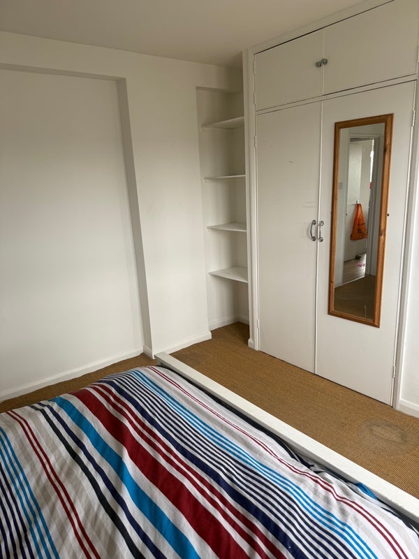 Flat Ingestre Road in Greater London
