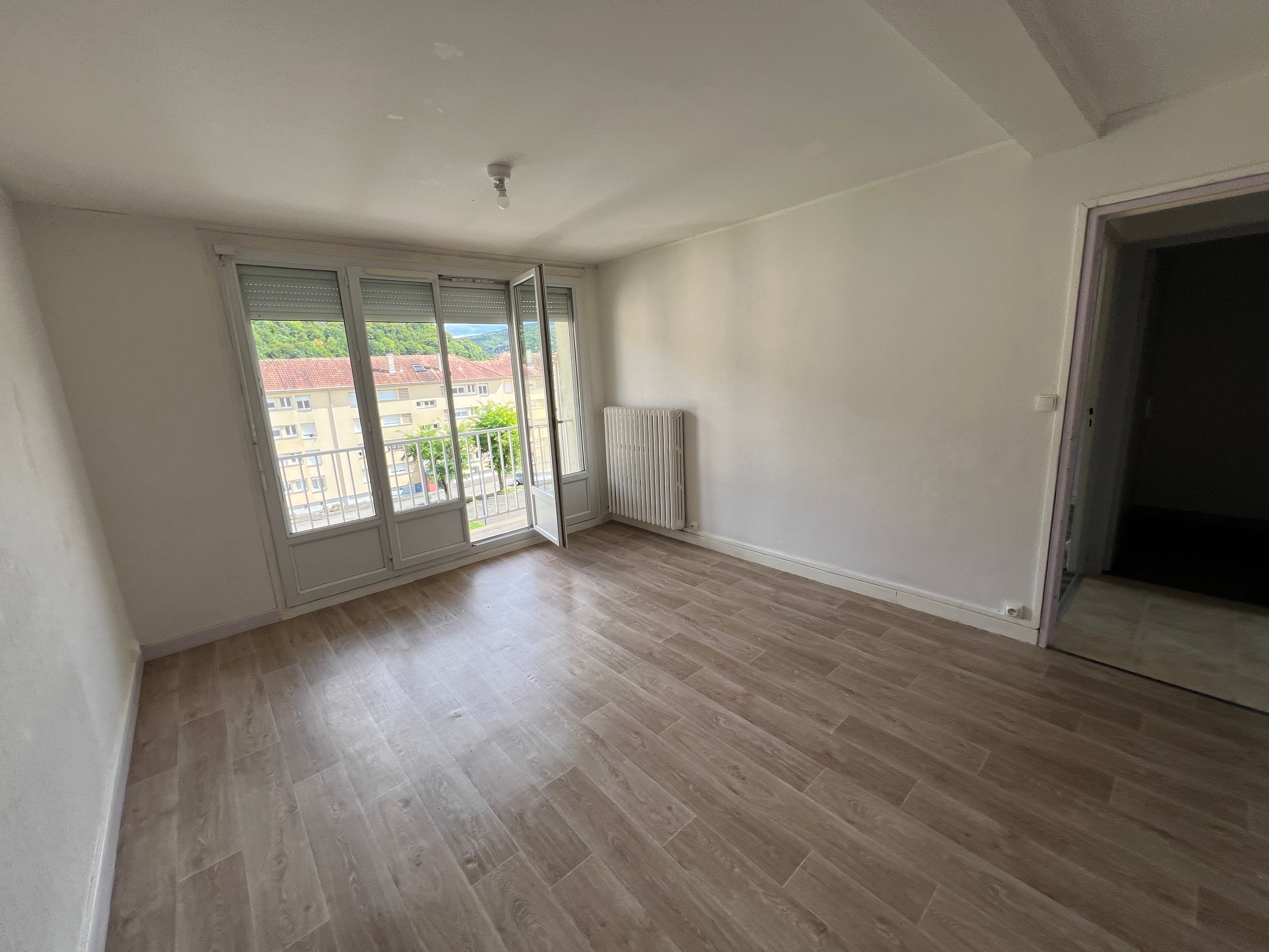 Flat Rue de la Rochette in Pont-de-Roide-Vermondans