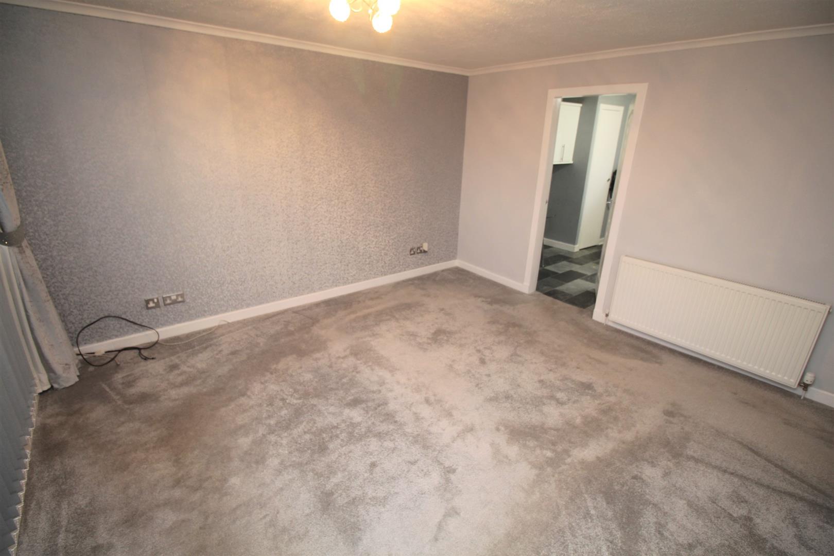 Flat Albert Road in Gourock