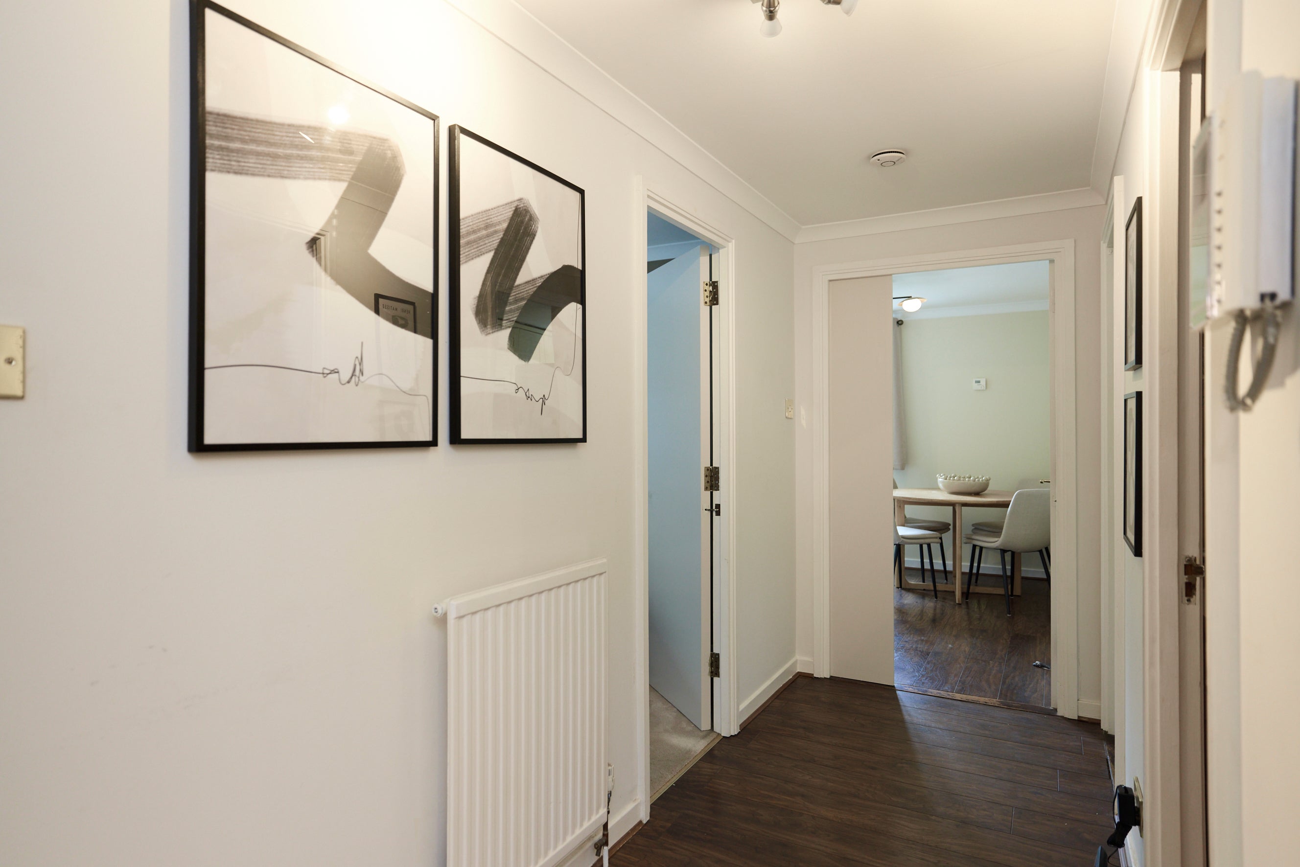 Flat Brompton Park Crescent in Greater London