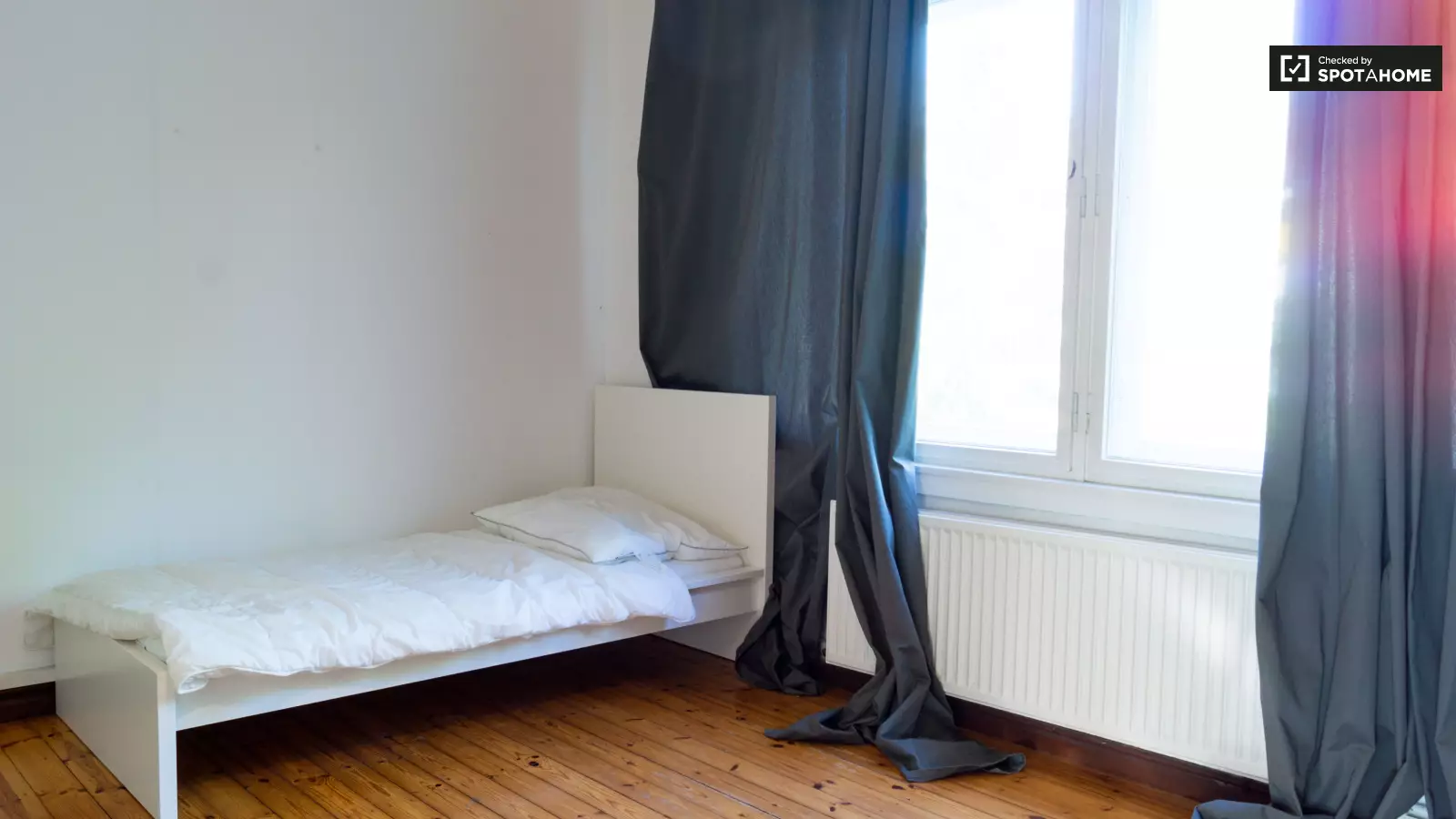 Zimmer Kottbusser Damm in Berlin