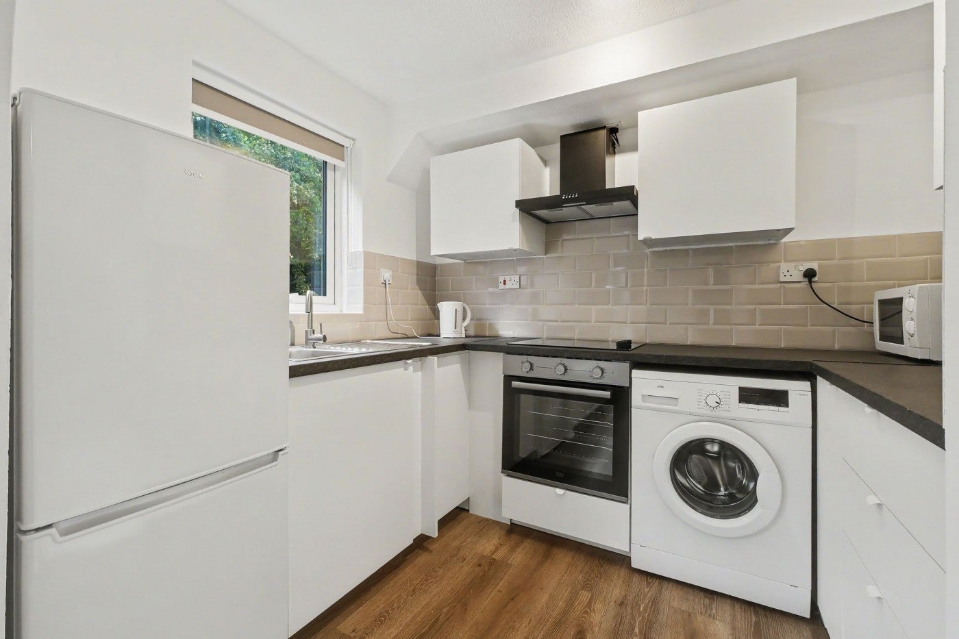 Flat Wedmore Gardens in Greater London