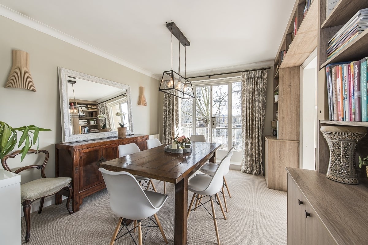 Flat Lower Sloane Street in Greater London