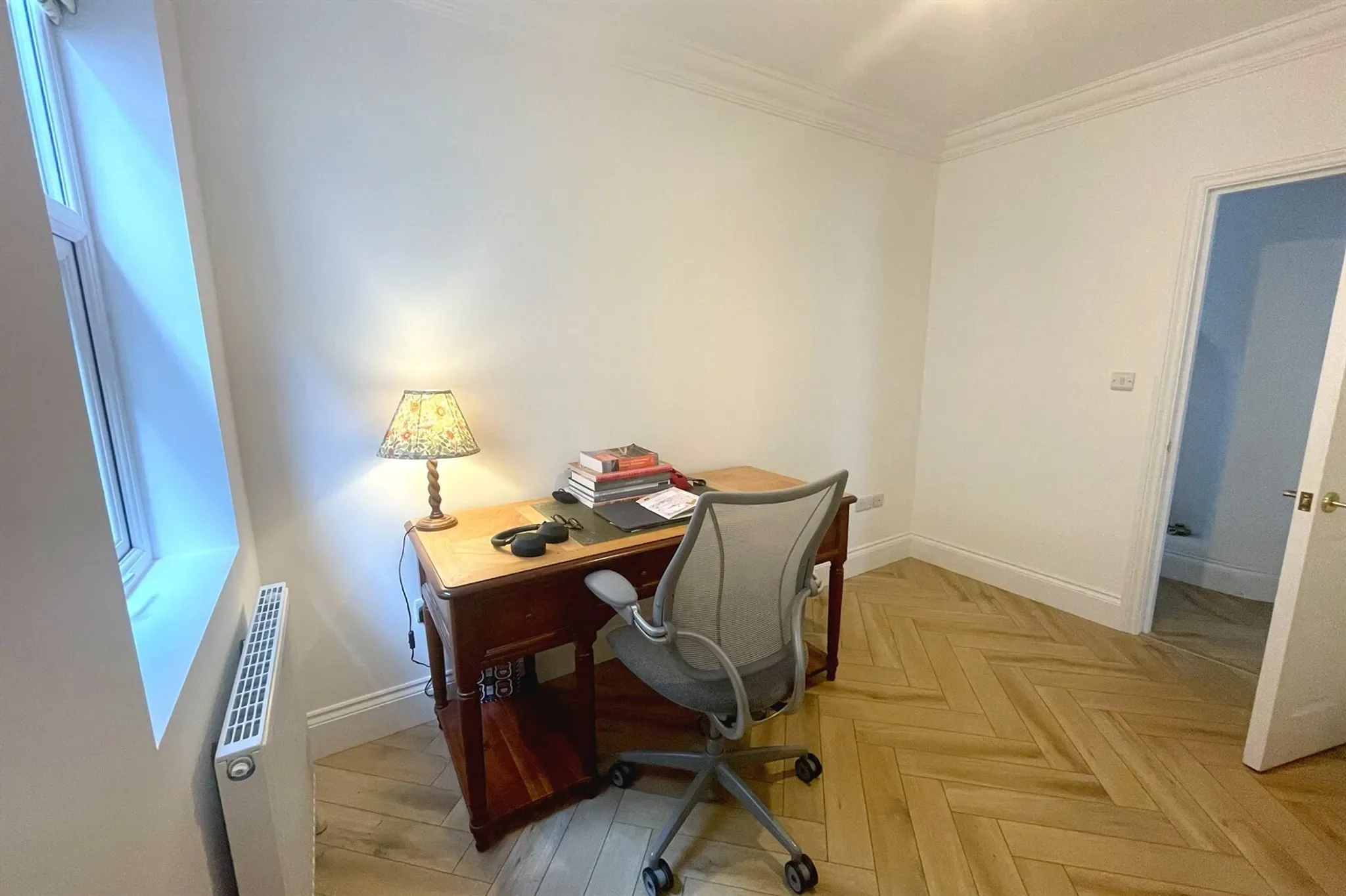 Flat Scoldens Close in South Hams