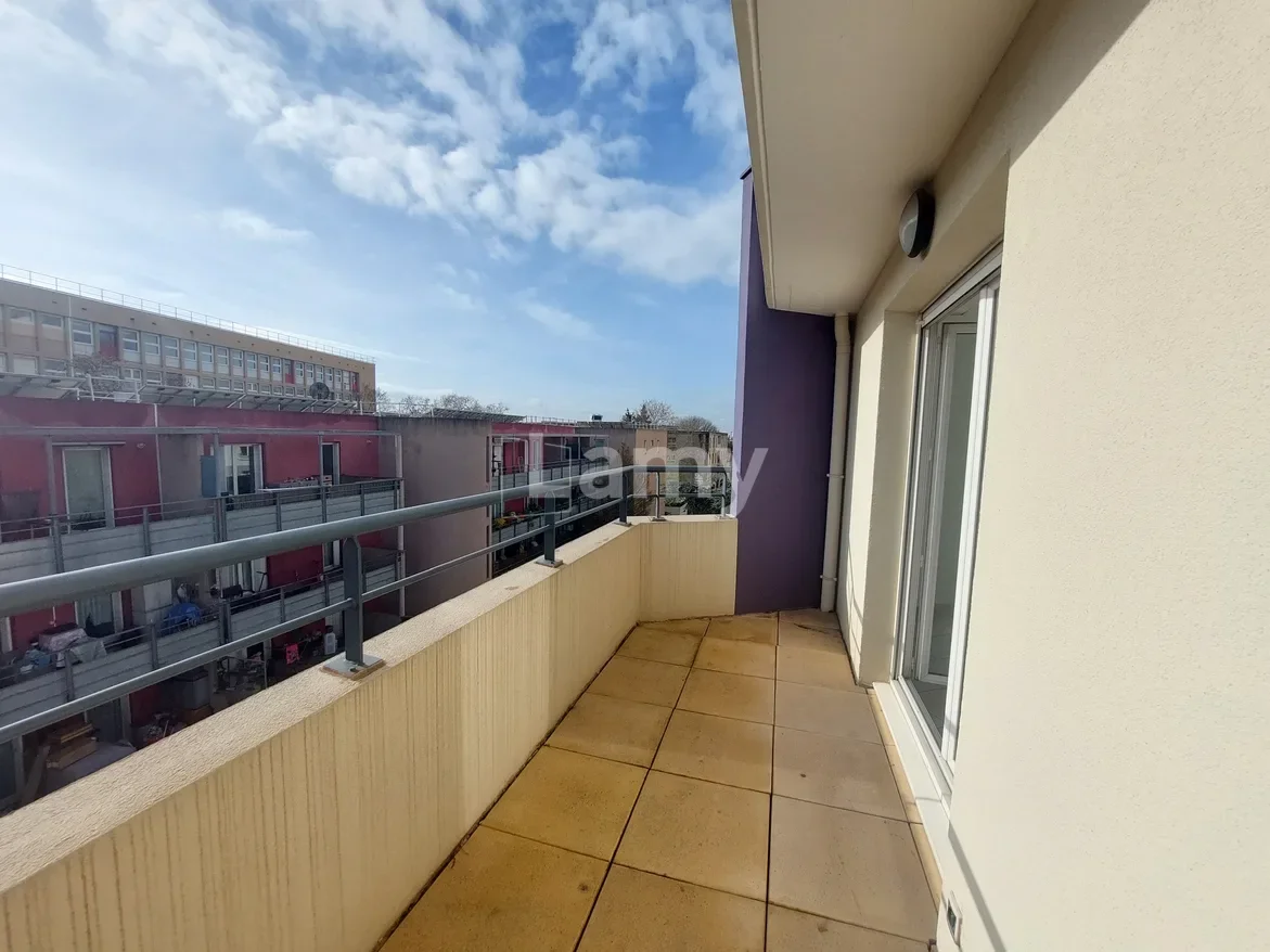 Flat Rue Arnavielle in Nîmes