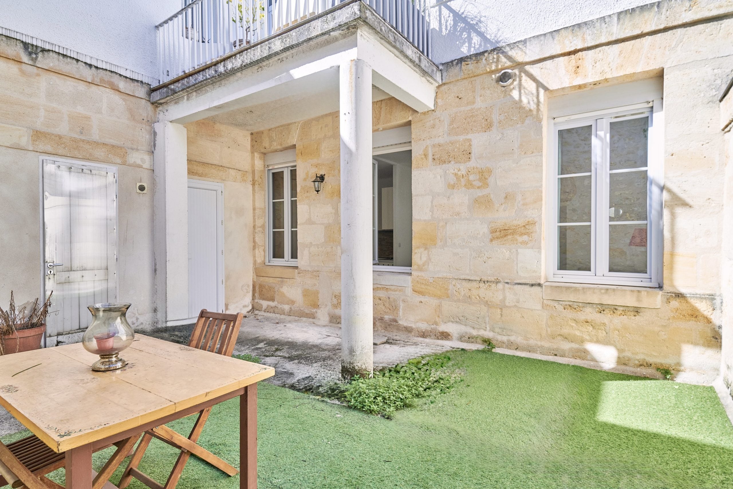 Flat Rue Notre-Dame in Bordeaux
