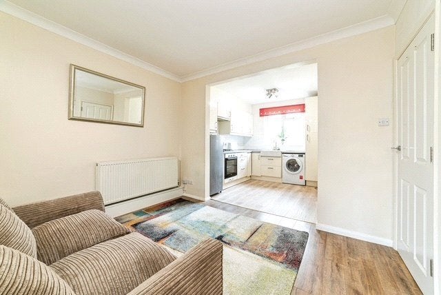 Flat Millway Close in Oxford