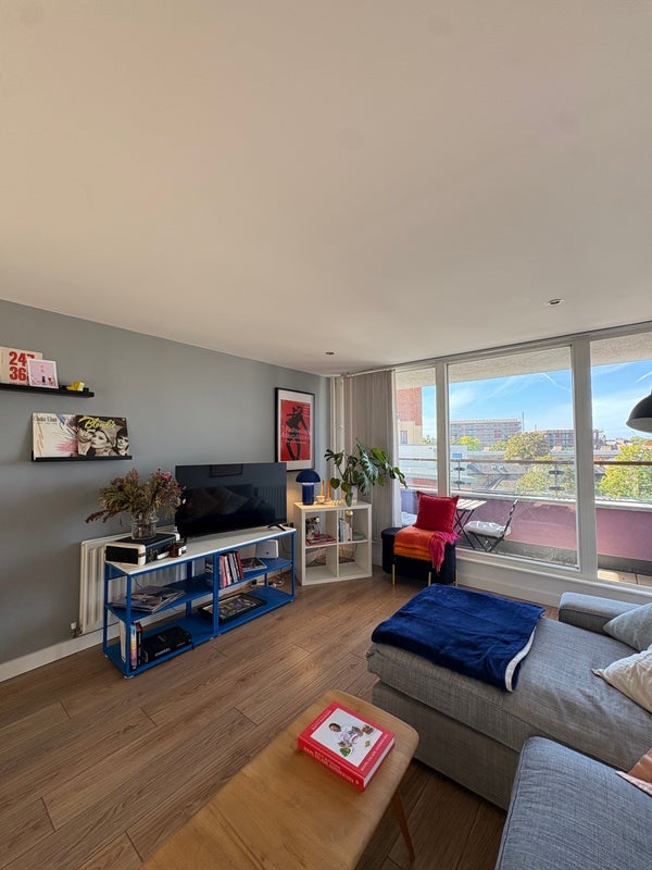 Room Rainhill Way in Greater London