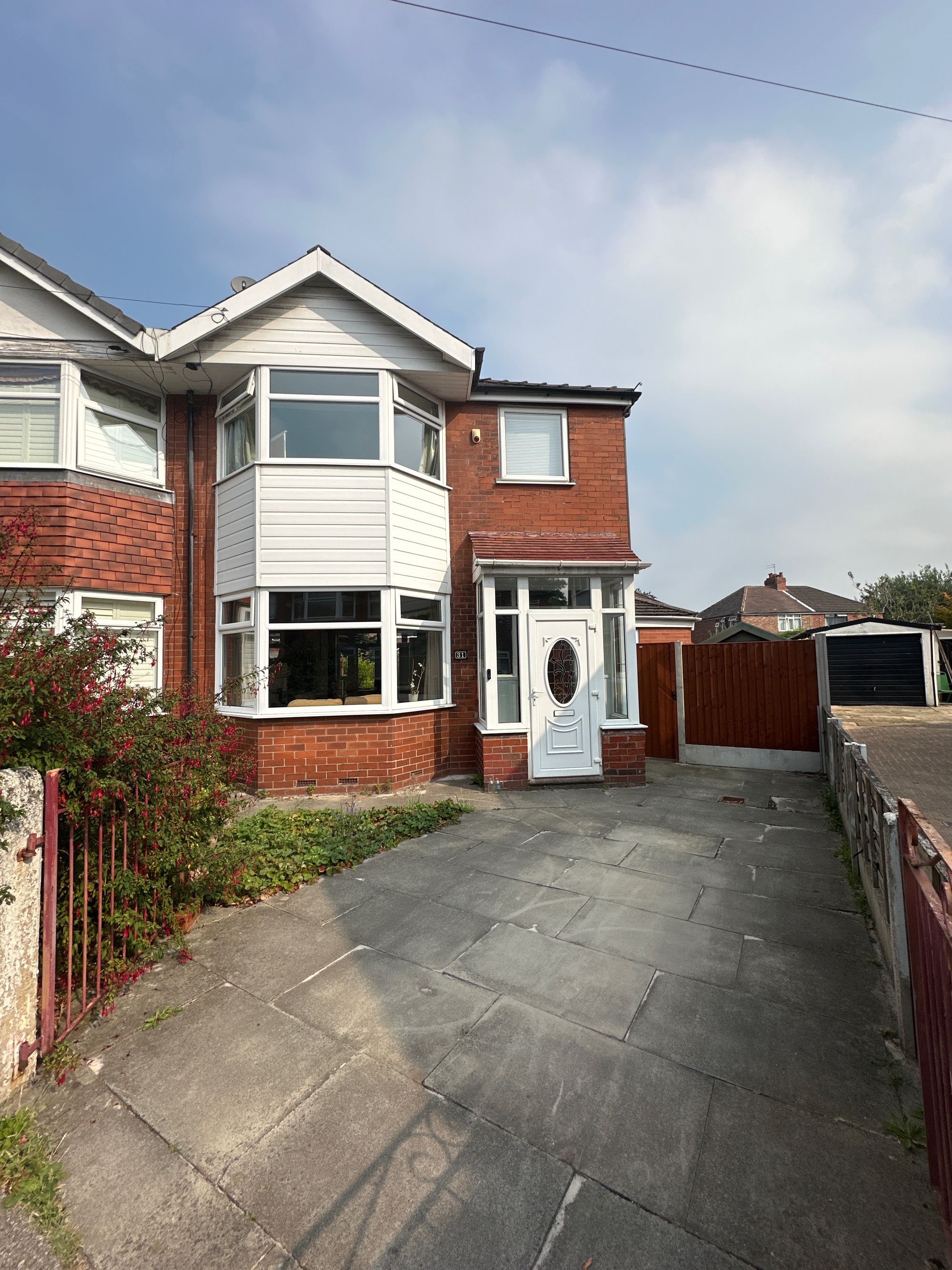 House Rutland Avenue in Trafford