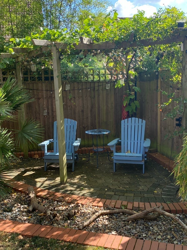 Room Crosier Close in Greater London