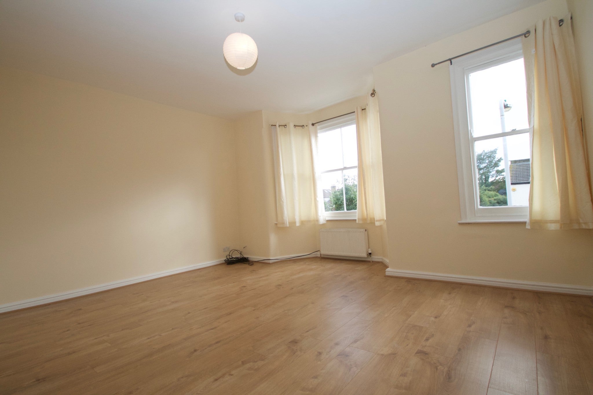 Flat Cottenham Road in Greater London