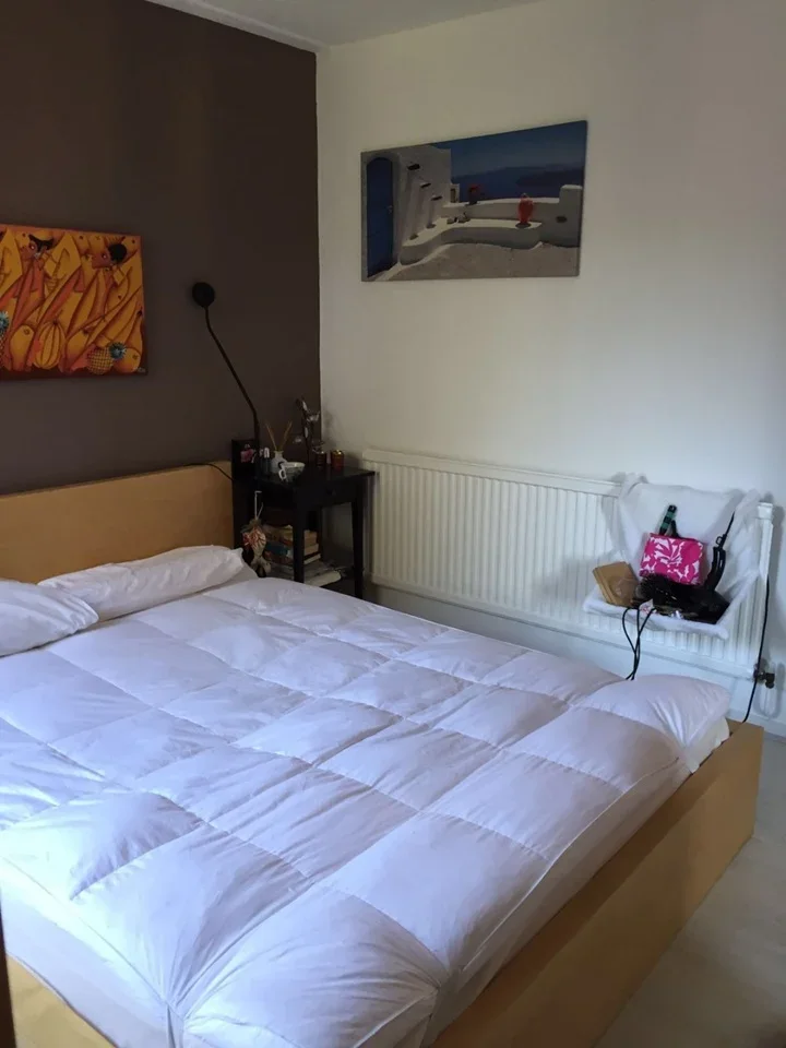 Flat Coburg Crescent in Greater London