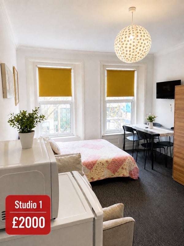 Flat Upper Street in Greater London