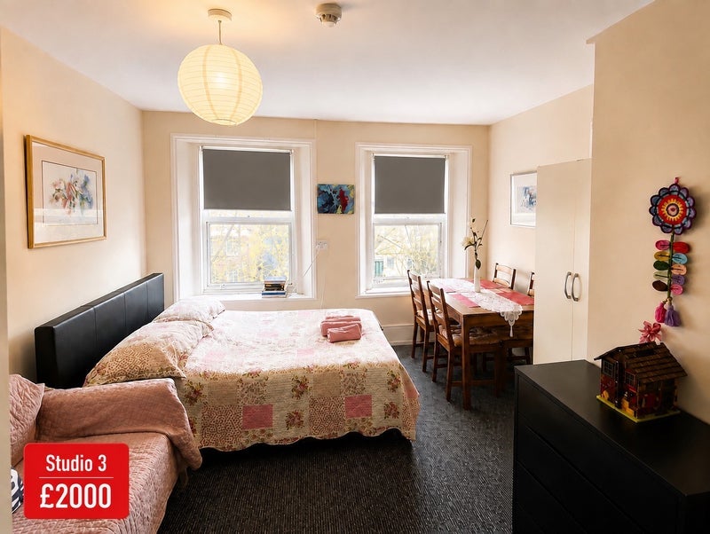 Flat Upper Street in Greater London