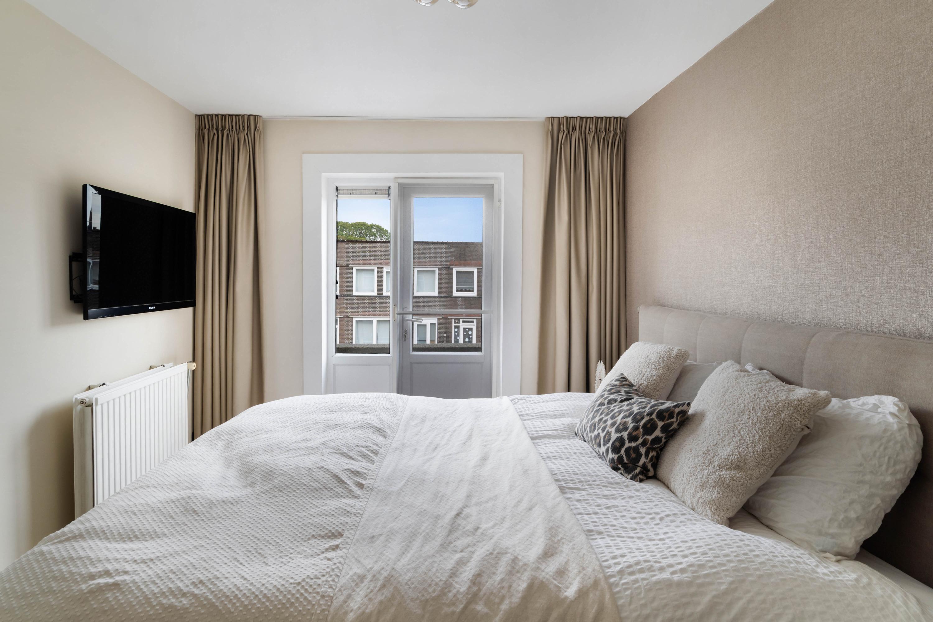 Appartement te koop: Van 's-Gravesandestraat 51B, Schiedam