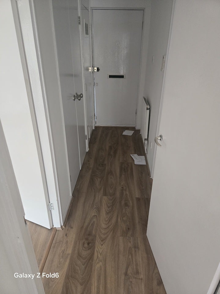 Flat Invermore Place in Greater London