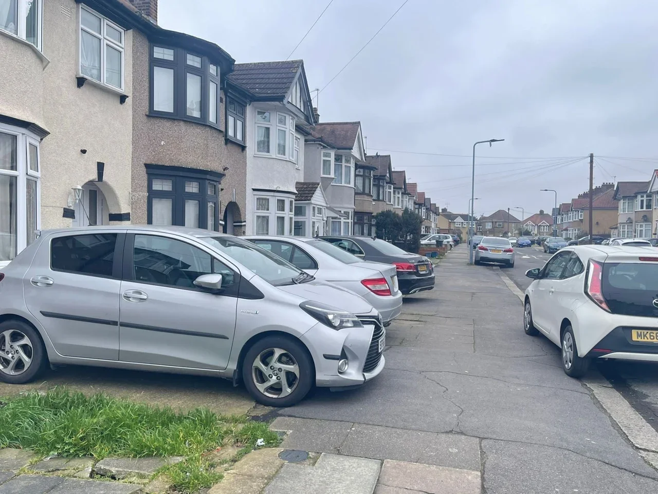 House Roxy Avenue in Greater London