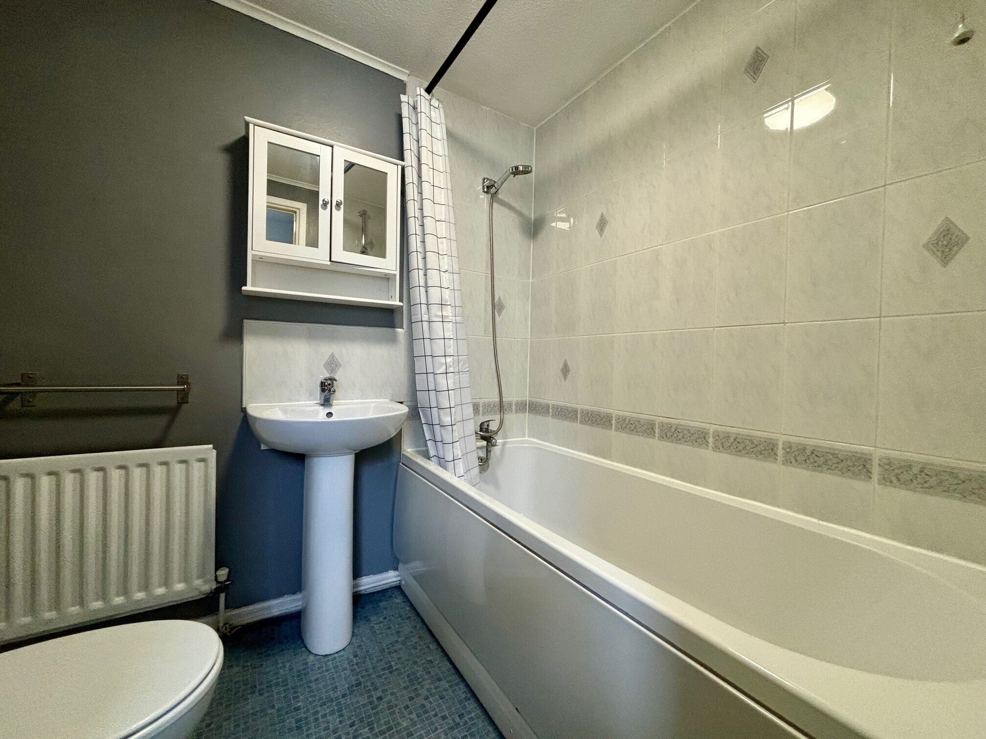 Flat Cartington Court in Newcastle upon Tyne