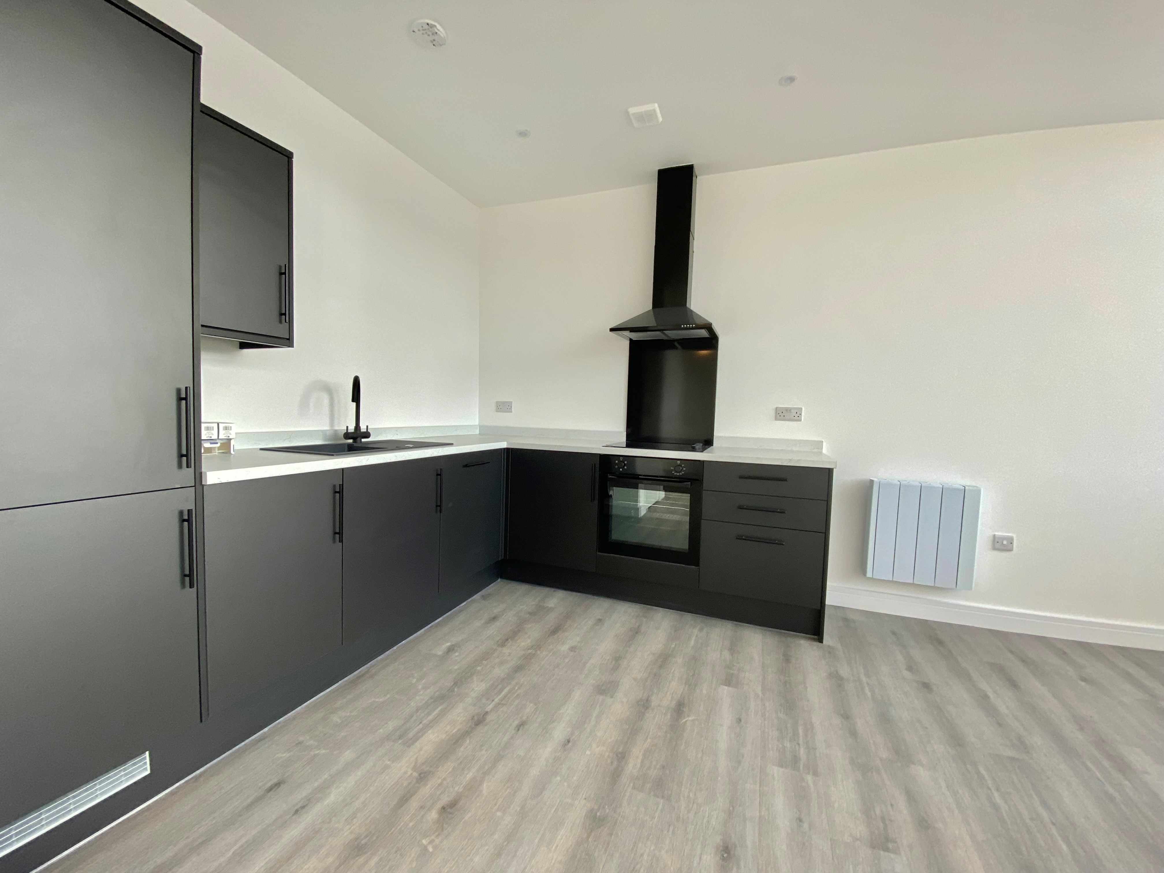 Flat Oundle Road in Peterborough