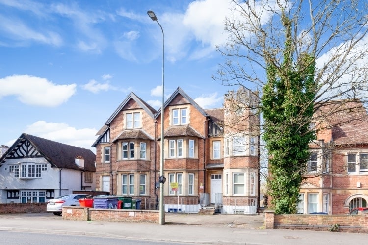Flat Iffley Road in Oxford