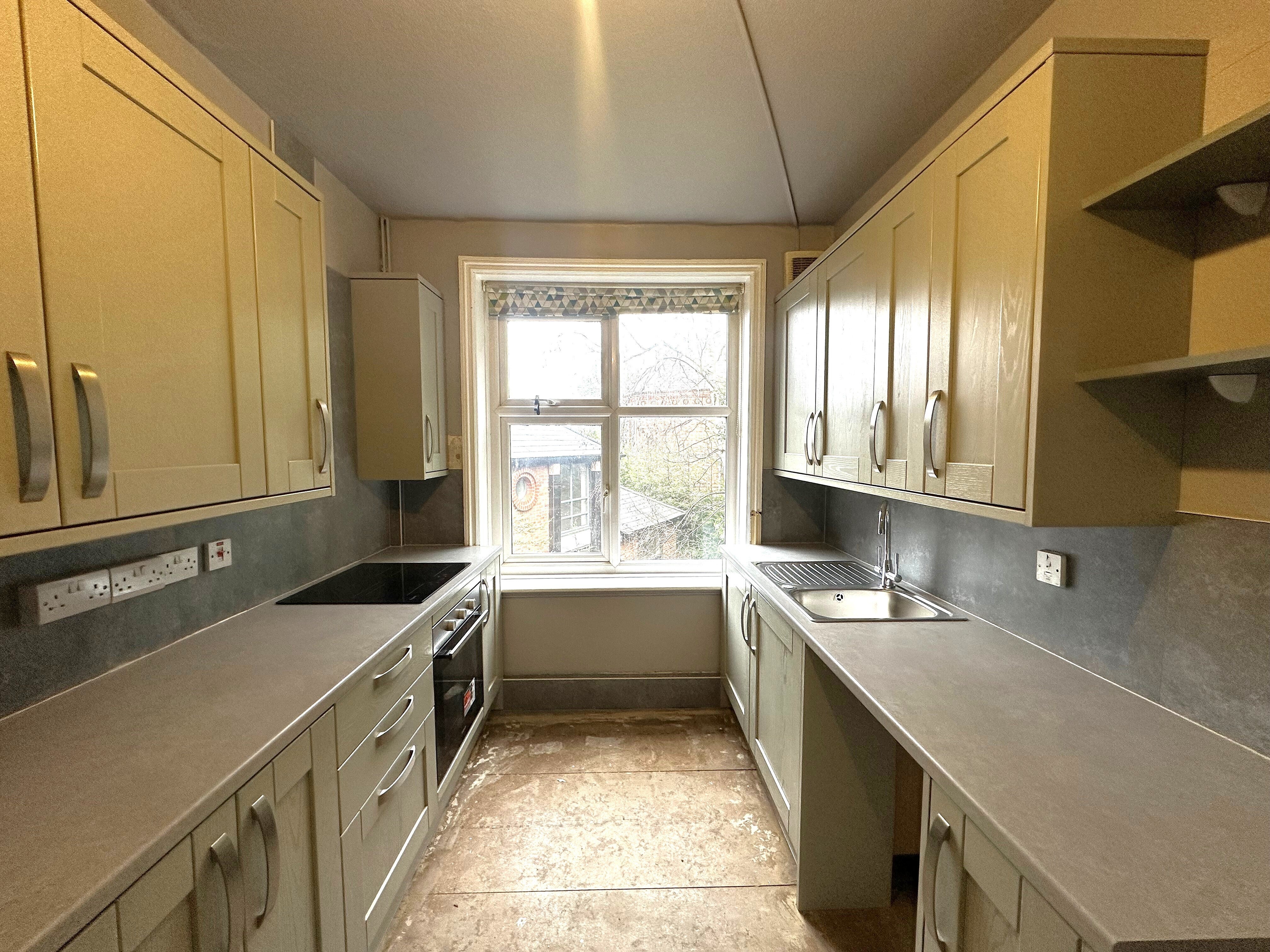 Flat Chestnut Grove in Nottingham