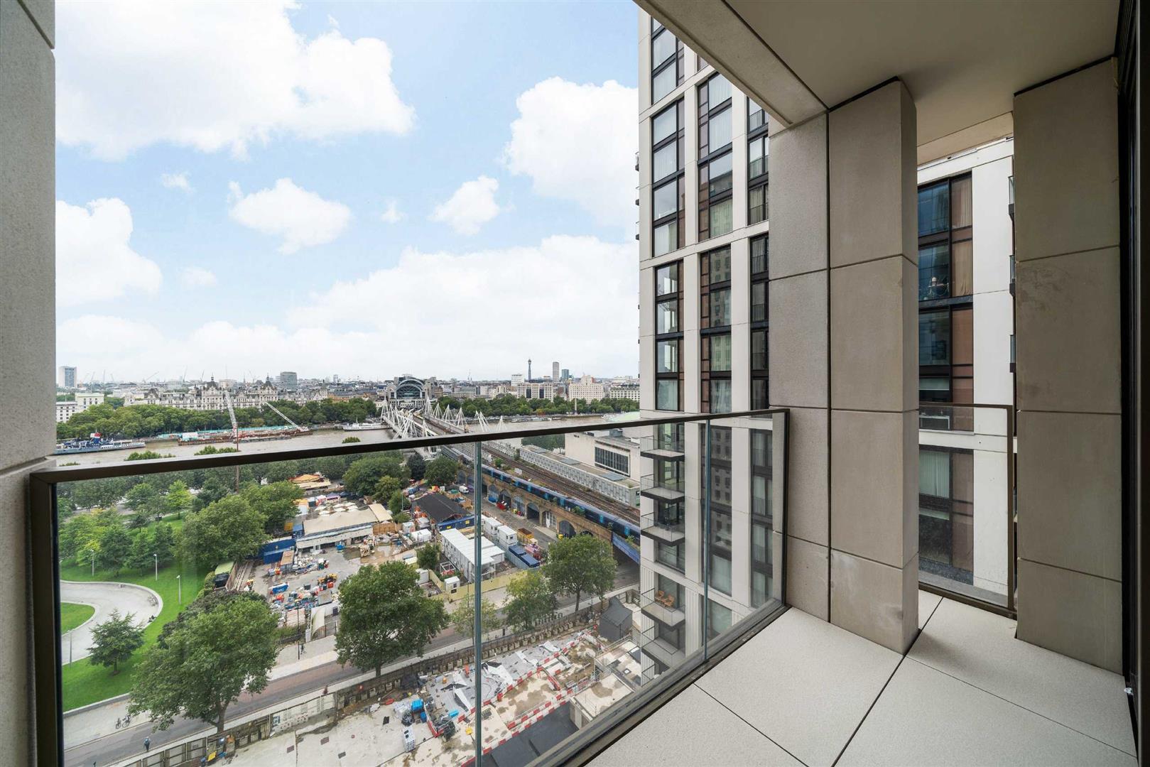 Flat York Road in Greater London