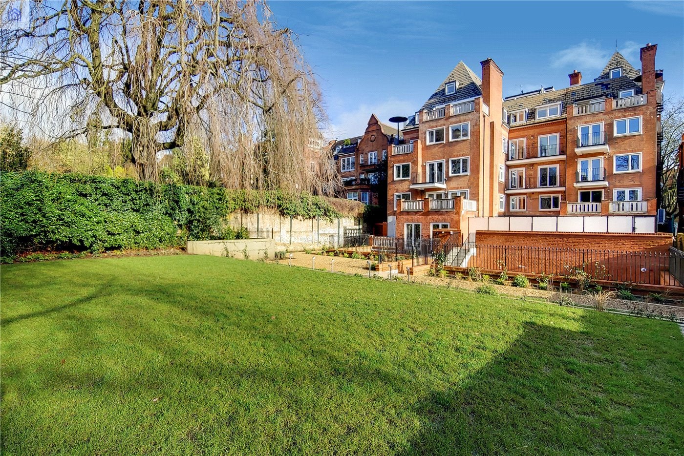 House Akenside Road in Greater London