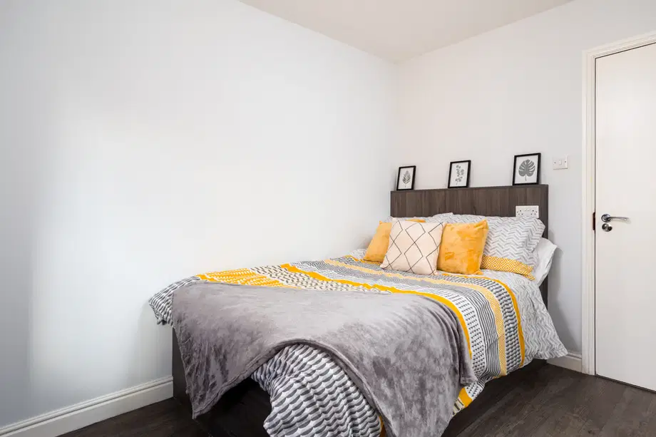 Room Thornville Crescent in Leeds