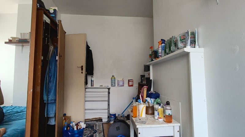 Room Loddiges Road in Greater London