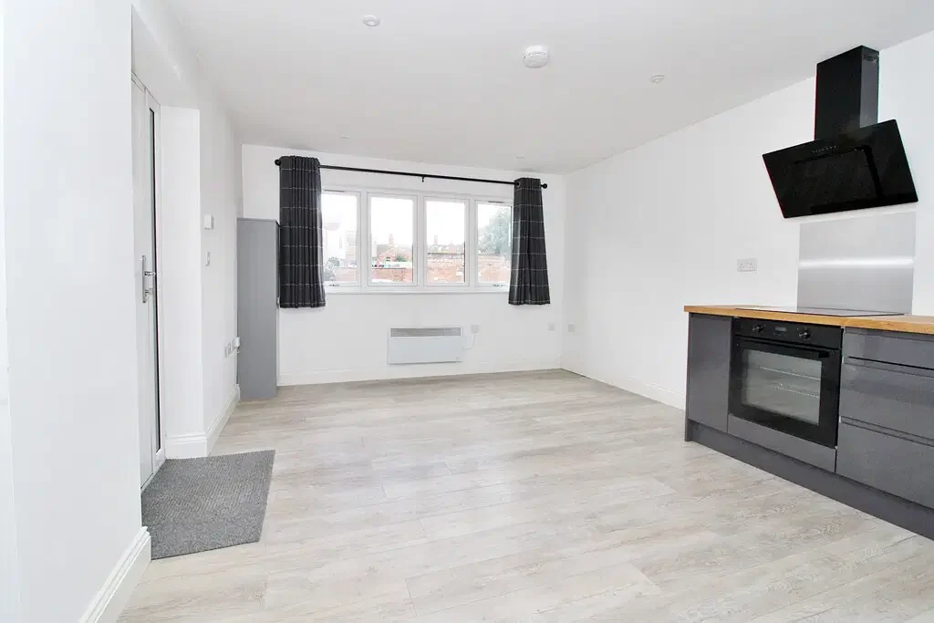 Flat Lodge Road in Rugby