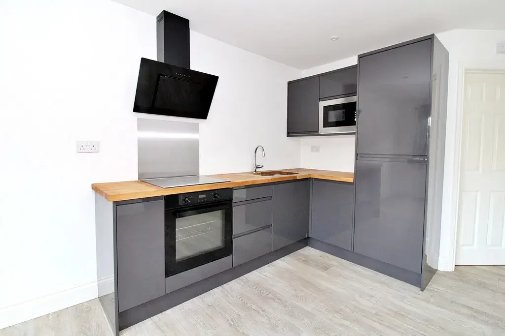 Flat Lodge Road in Rugby