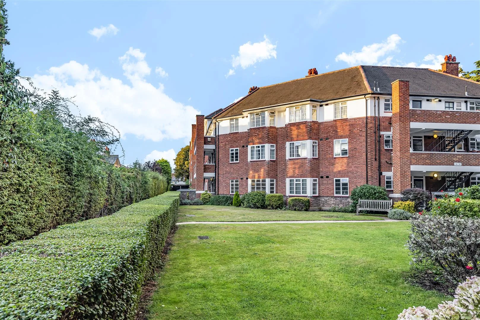 Flat St. Leonards Road in Greater London