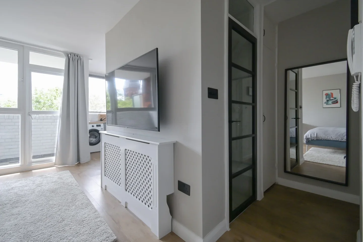 Flat Charlwood Street in City of Westminster