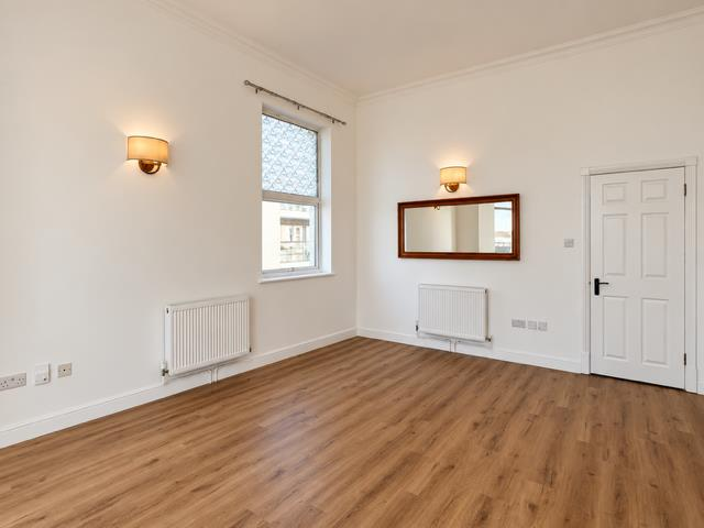 Flat Thorn Road in Worthing