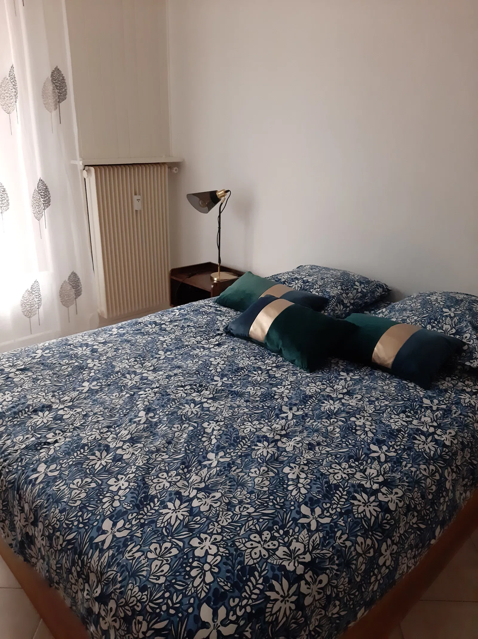 Chambre Rue Sadi Carnot à Ville-la-Grand
