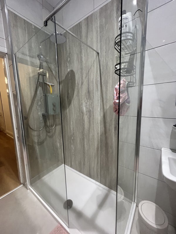 Room Bruntsfield Place in City of Edinburgh