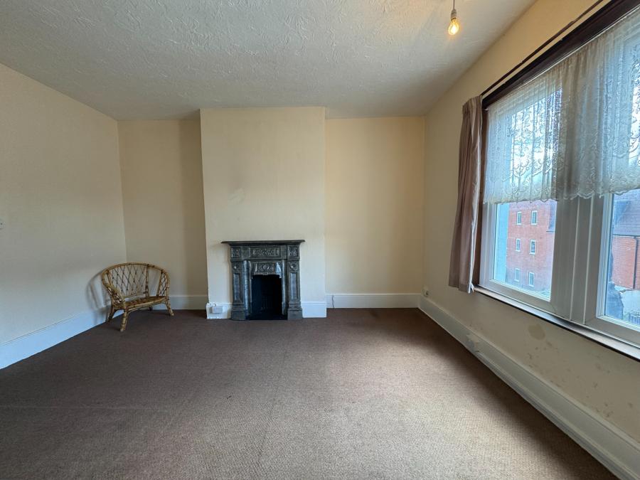 Room Clausentum Road in Southampton