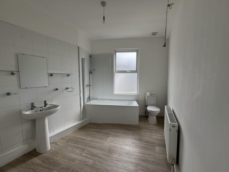 Room Wellington Gardens in Greater London